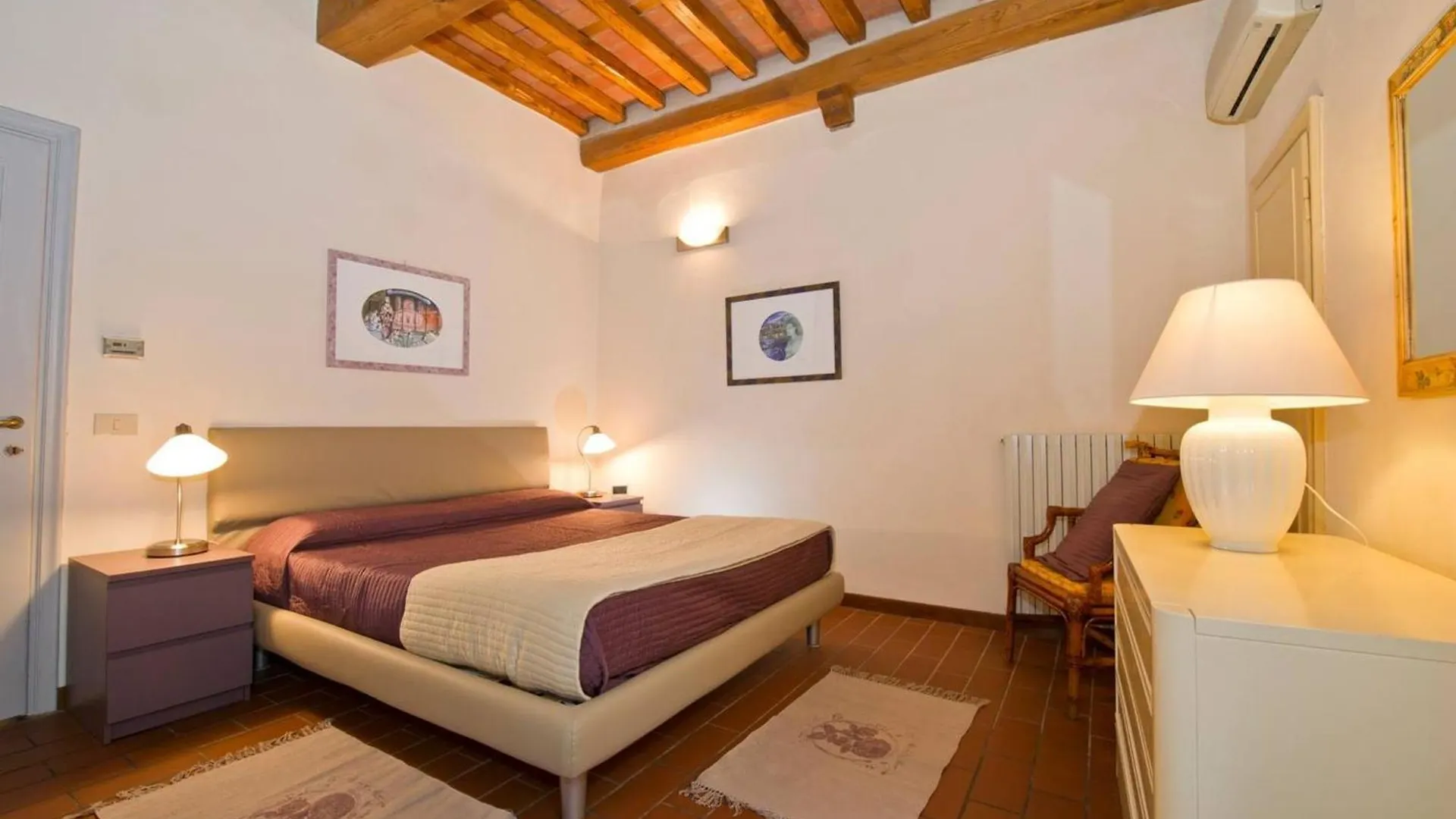 Holiday Apartment Rental In The Heart Of Lucca No01